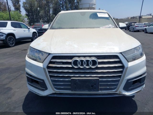 WA1VAAF79HD029377 Audi Q7 3.0t Premium