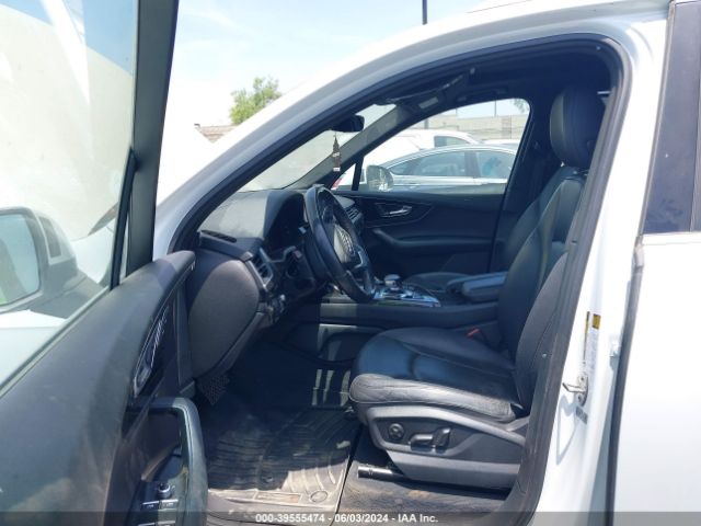 WA1VAAF79HD029377 Audi Q7 3.0t Premium
