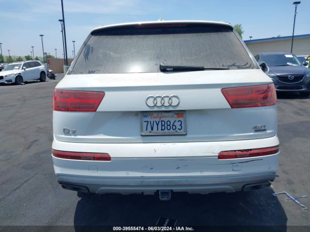 WA1VAAF79HD029377 Audi Q7 3.0t Premium