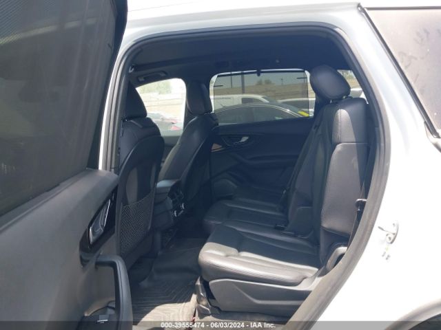 WA1VAAF79HD029377 Audi Q7 3.0t Premium