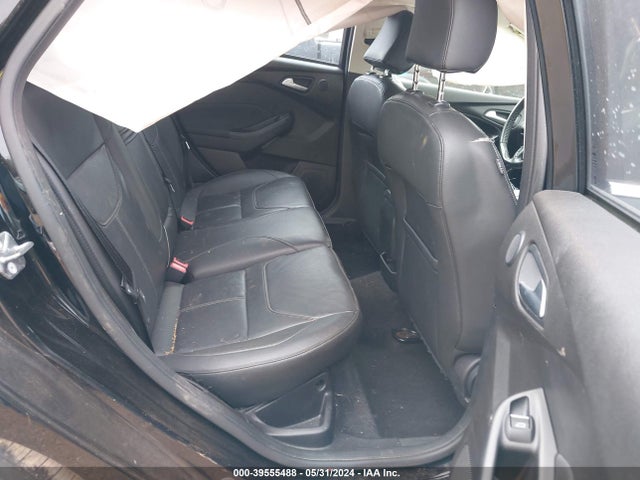 Ford Focus Titanium 2016 1FADP3J27GL236447 Image 8