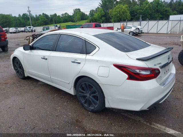 Nissan Altima 2.5 Sr 2017 1N4AL3AP0HC170853 Image 3