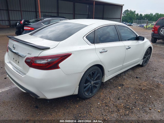 Nissan Altima 2.5 Sr 2017 1N4AL3AP0HC170853 Image 4