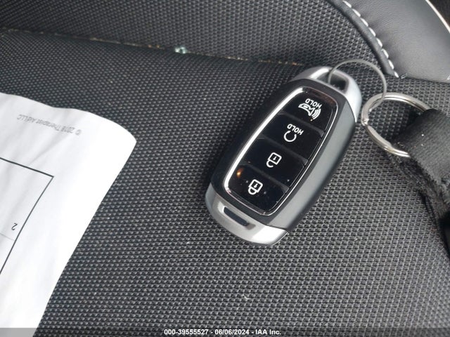 Hyundai Venue Limited 2023 KMHRC8A33PU254189 Image 11