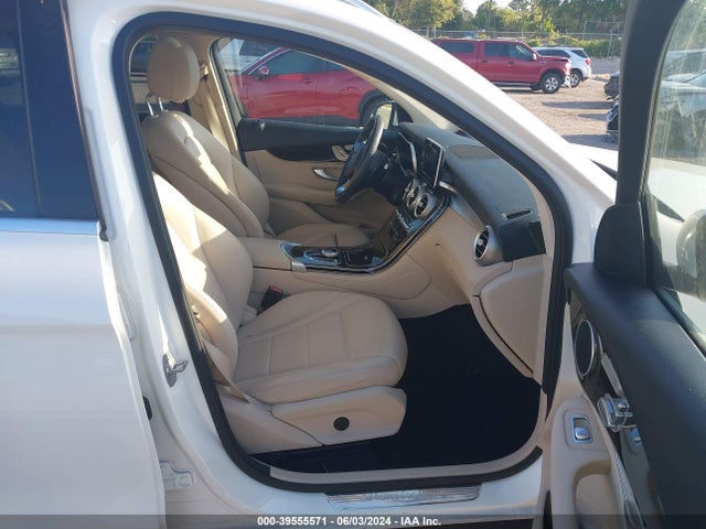 WDC0G4JB8KV168892 Mercedes-Benz GLC 300