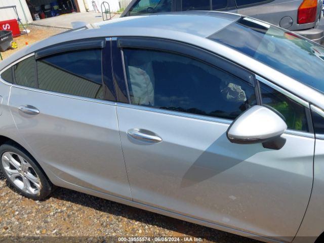 1G1BF5SM9H7195922 Chevrolet Cruze Premier Auto