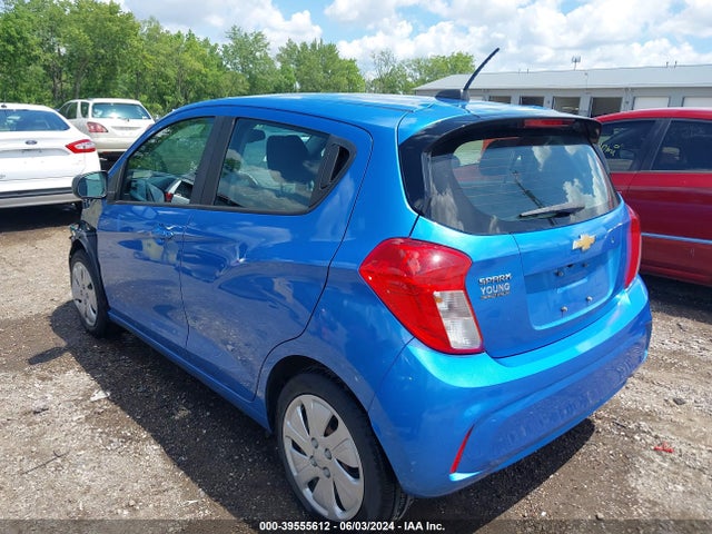 Chevrolet Spark Ls Cvt 2018 KL8CB6SA2JC480857 Image 3