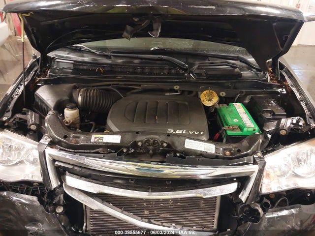 2C4RC1BG4ER454893 Chrysler Town & Country Touring