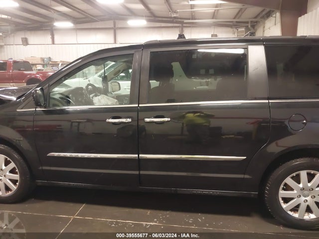 2C4RC1BG4ER454893 Chrysler Town & Country Touring