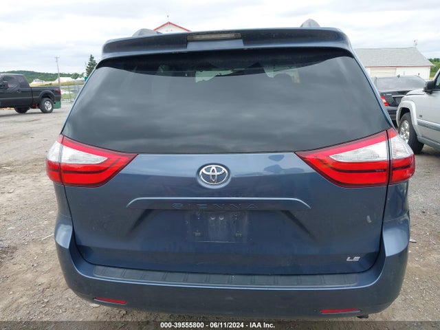 Toyota Sienna Le 8 Passenger 2017 5TDKZ3DCXHS841059 Image 16