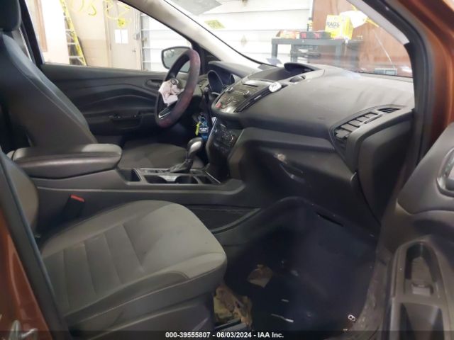 1FMCU0F73HUA77483 Ford ESCAPE S