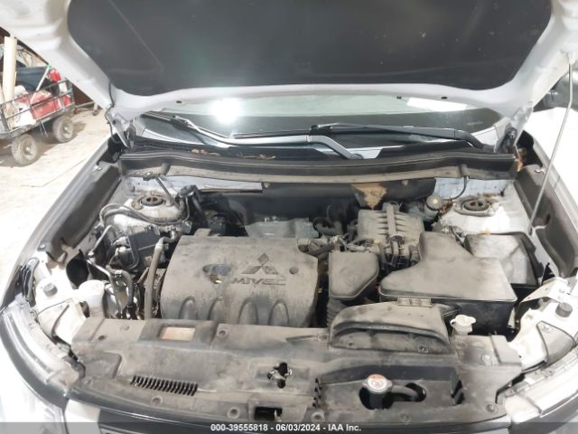JA4AD2A35KZ055047 Mitsubishi Outlander Es