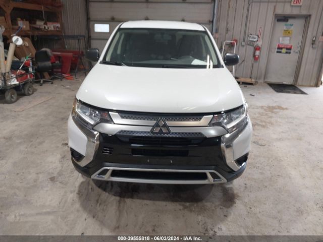 JA4AD2A35KZ055047 Mitsubishi Outlander Es