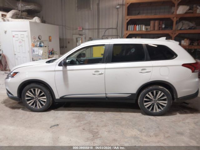 JA4AD2A35KZ055047 Mitsubishi Outlander Es