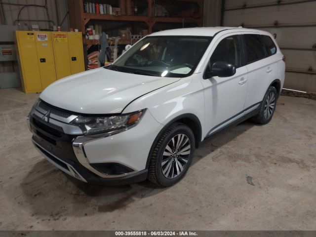 JA4AD2A35KZ055047 Mitsubishi Outlander Es