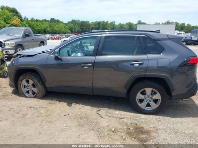 2T3W1RFV1NW197634 Toyota Rav4 Xle