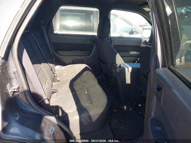 2009 Ford Escape Xlt მანქანა იყიდება აუქციონზე, vin: 1FMCU03769KB28671, აუქციონის ნომერი: 39555940