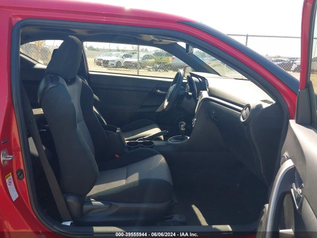 JTKJF5C74GJ016417 Scion TC