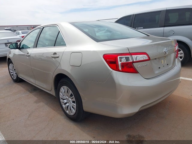 Toyota CAMRY LE 2014 4T4BF1FK0ER409042 Image 3