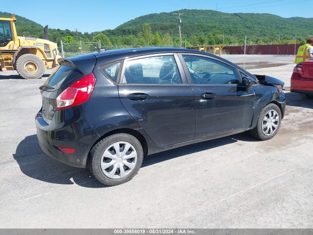 3FADP4TJ5EM113963 Ford FIESTA S