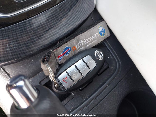 Nissan SENTRA SR 2016 3N1AB7AP4GY310593 Image 11