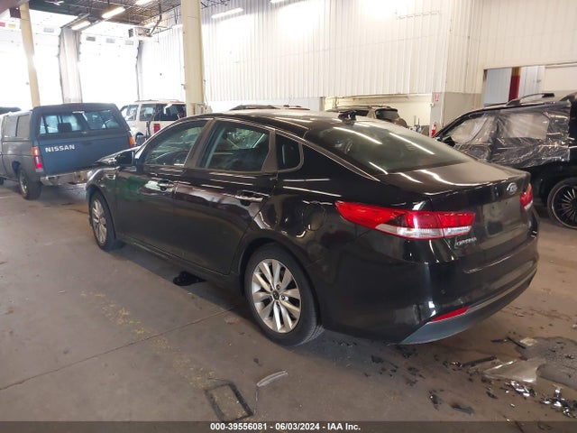 KIA Optima Lx 2018 5XXGT4L35JG259277 Image 3