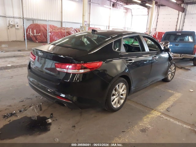 KIA Optima Lx 2018 5XXGT4L35JG259277 Image 4