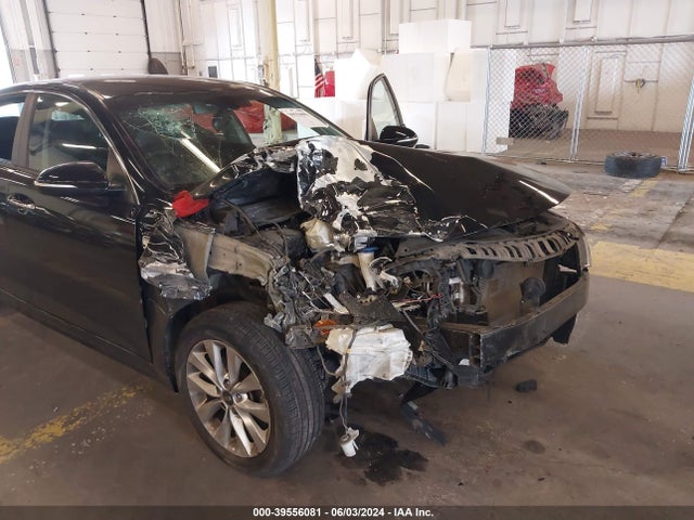 KIA Optima Lx 2018 5XXGT4L35JG259277 Image 6