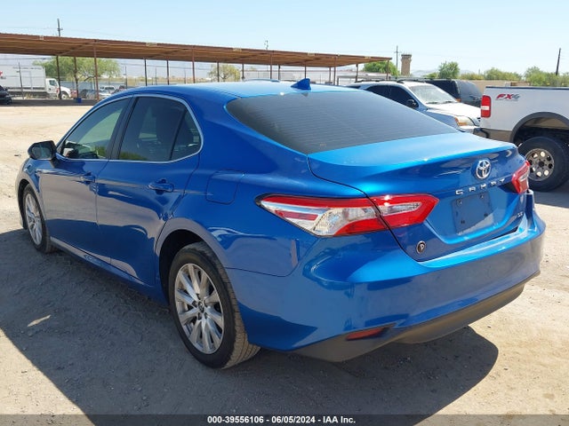 Toyota CAMRY LE 2020 4T1C11AK0LU318757 Image 3
