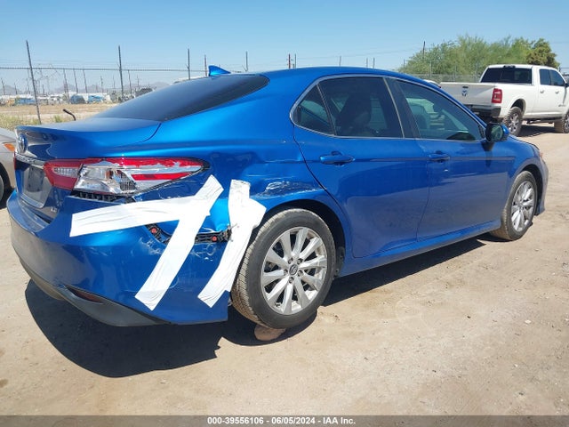 Toyota CAMRY LE 2020 4T1C11AK0LU318757 Image 6