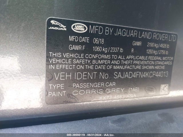 2019 JAGUAR XE SAJAD4FN4KCP44013 Photo 8