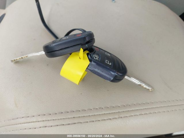 1FAHP2D83HG121480 Ford TAURUS SE