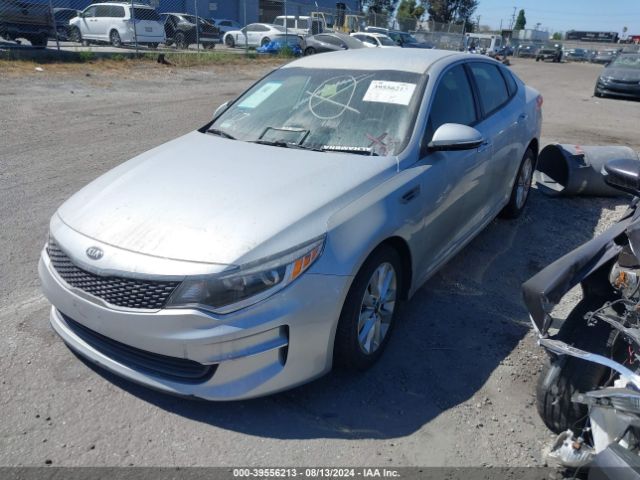 5XXGT4L38JG273772 KIA Optima Lx