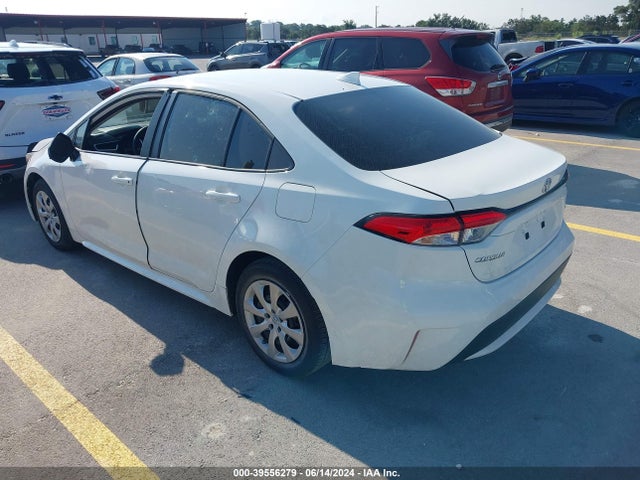 Toyota COROLLA LE 2022 5YFEPMAE7NP364724 Image 3