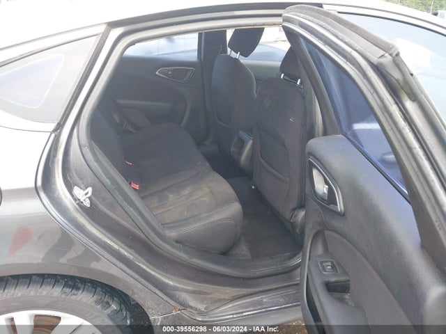 1C3CCCAB4FN667370 Chrysler 200 Limited