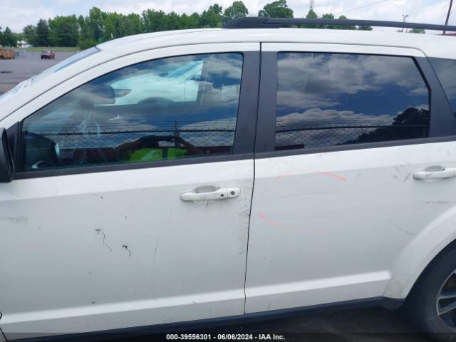 3C4PDCAB2JT528776 Dodge JOURNEY SE