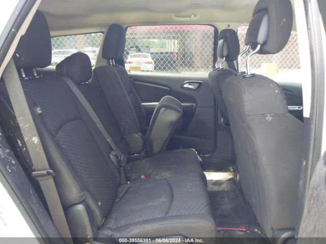 3C4PDCAB2JT528776 Dodge JOURNEY SE