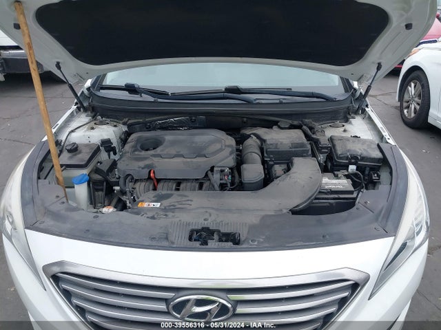 Hyundai SONATA SE 2015 5NPE24AF1FH254967 Image 10