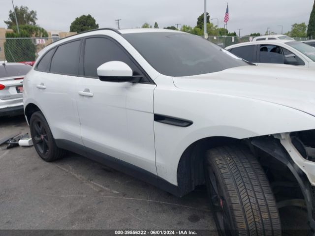 SADCJ2GX3JA203201 Jaguar F-pace 30t Premium