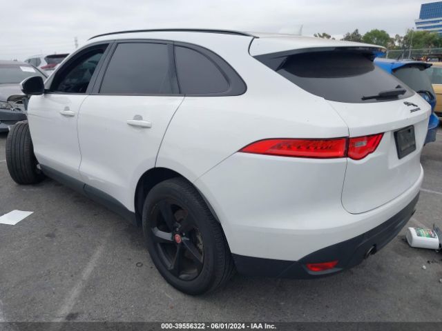 SADCJ2GX3JA203201 Jaguar F-pace 30t Premium