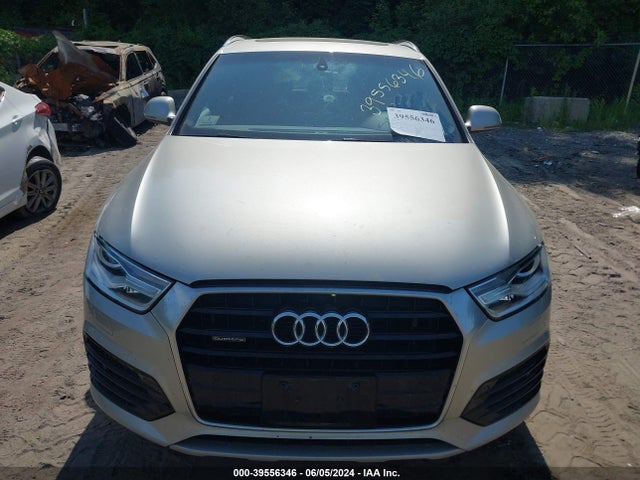 WA1ECCFS7JR001984 Audi Q3 2.0t Premium/2.0t Sport Premium