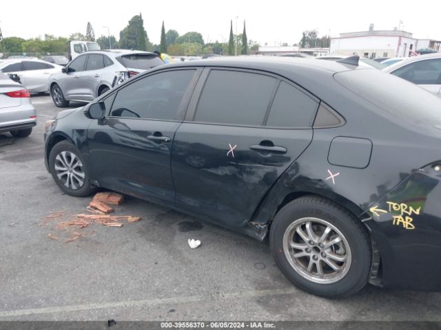 JTDEAMDE2NJ046804 Toyota Corolla Hybrid Le
