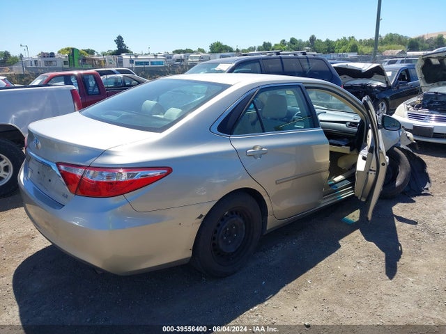 Toyota CAMRY LE 2015 4T4BF1FK0FR506243 Image 4
