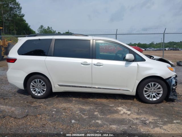 5TDYK3DC9GS752418 Toyota Sienna Xle Premium 8 Passenger