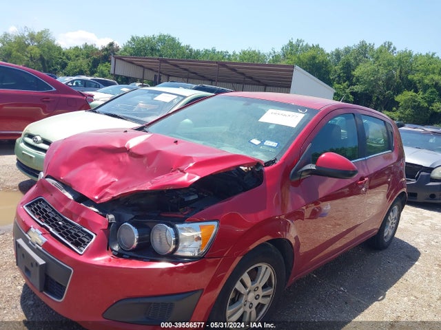 Chevrolet Sonic Lt Auto 2014 1G1JC6SH1E4141668 Image 2