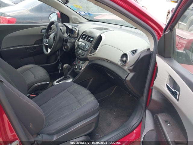 Chevrolet Sonic Lt Auto 2014 1G1JC6SH1E4141668 Image 5