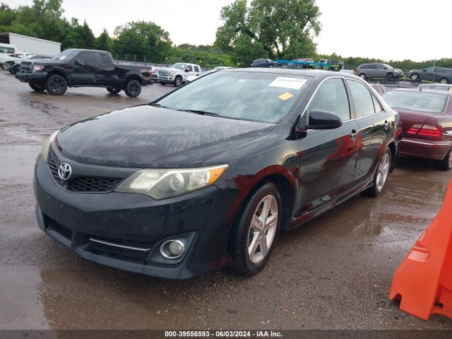 Toyota CAMRY SE 2014 4T1BF1FKXEU433536 Image 2