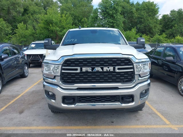 3C6UR5JL6PG603013 RAM 2500 Big Horn  4x4 8' Box