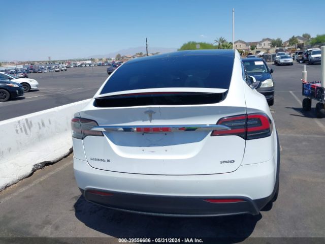 5YJXCBE20JF089888 Tesla MODEL X