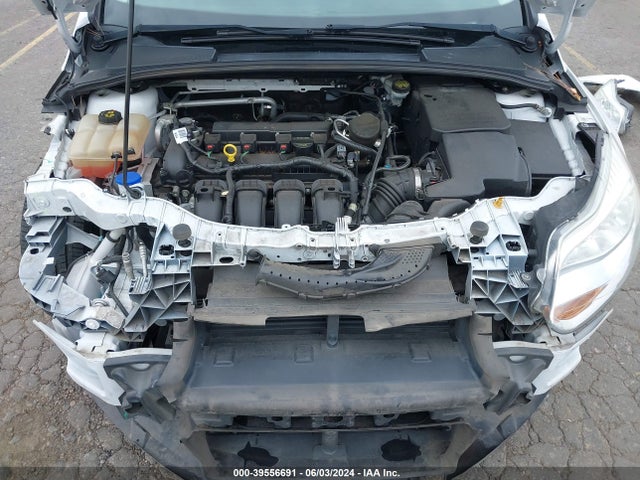 Ford FOCUS SE 2014 1FADP3F21EL276898 Image 10